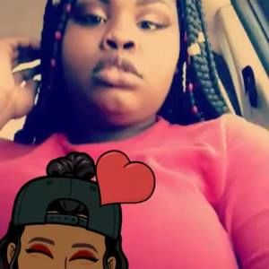 Meet your Posher, Desiree